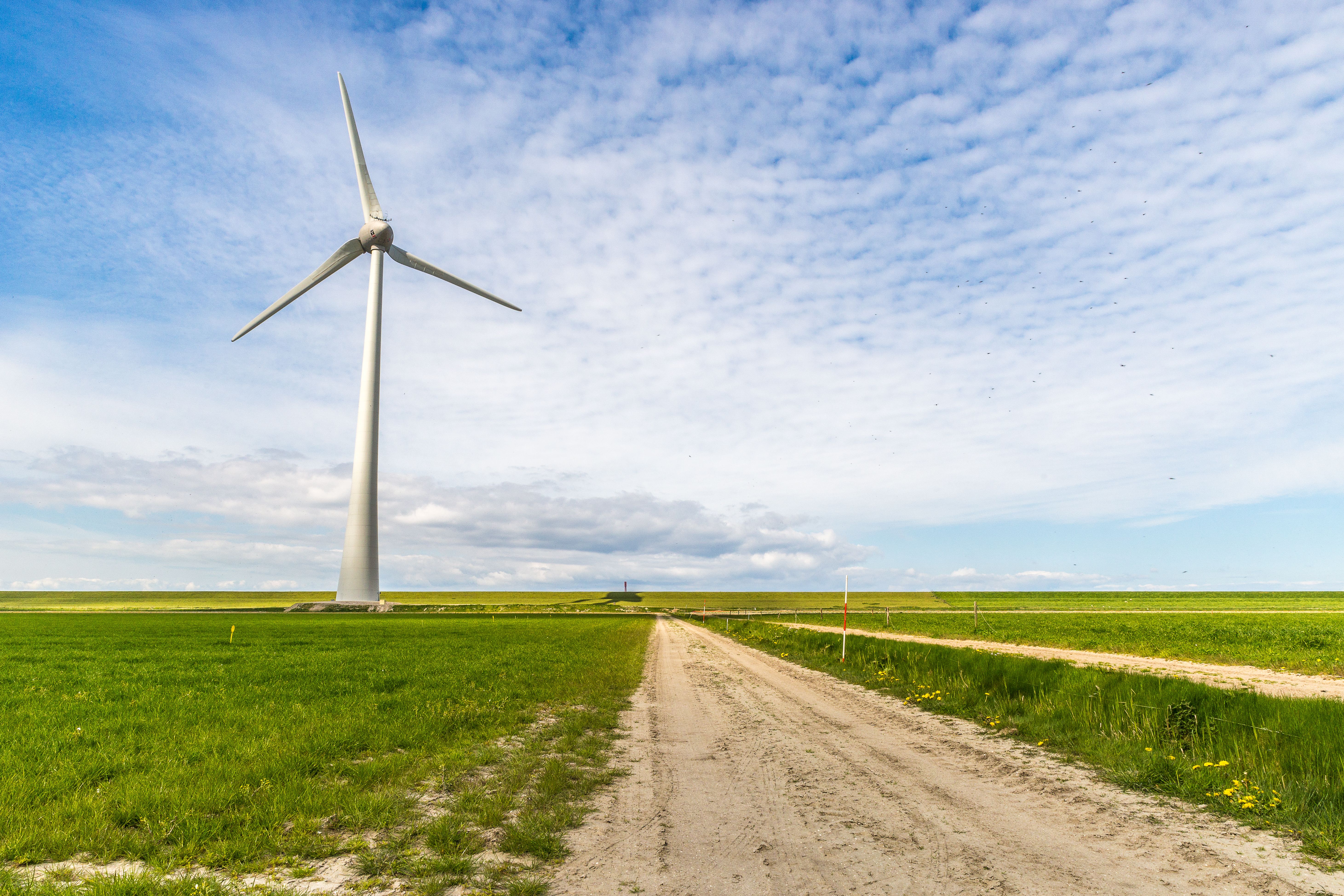 Sustainability of green hydrogen technologies depends on energy mix and supply chain — Photo by Mike van Schoonderwalt on Pex