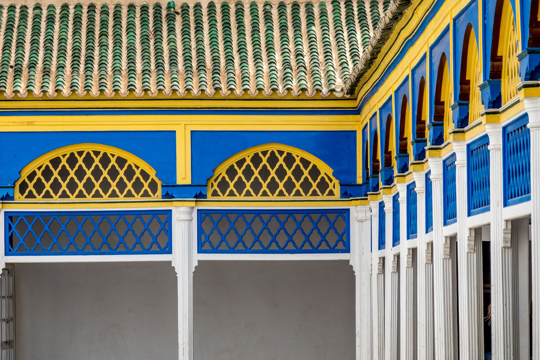 marrakech bahia palace intricate zellige tiles courtyard islamic architecture