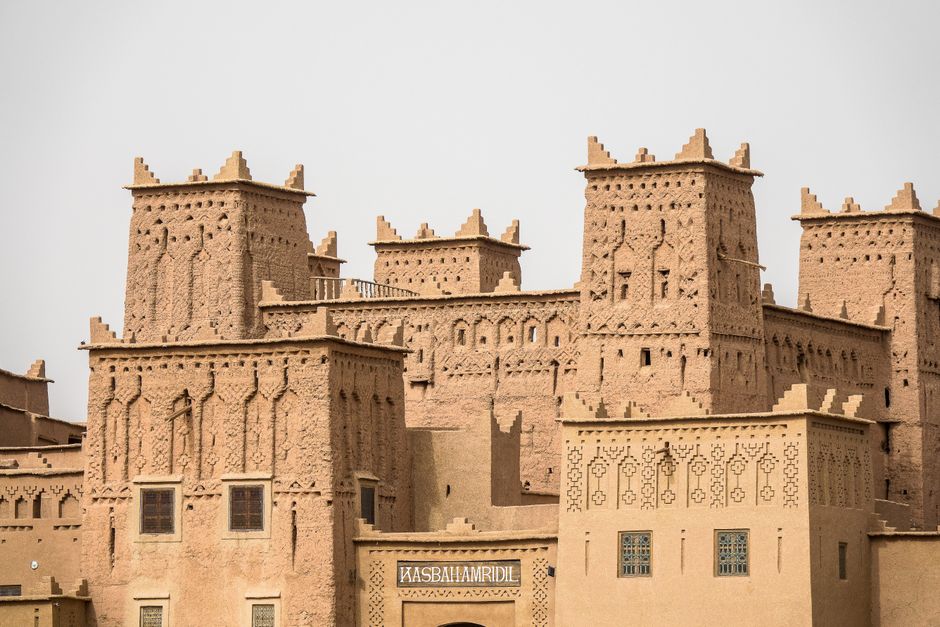 Experience the intricate designs of a traditional Moroccan kasbah under the sun, reflecting cultural heritage.