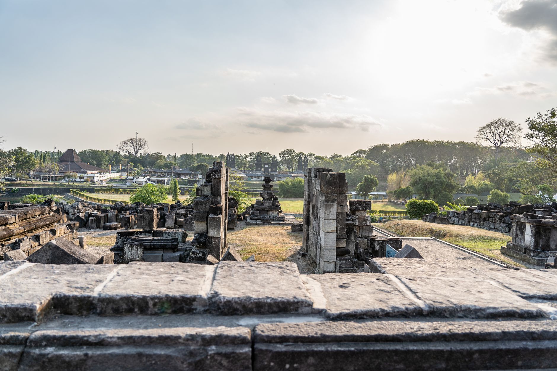 Jelajahi Keajaiban Prambanan: Permata Budaya Indonesia yang Mendunia