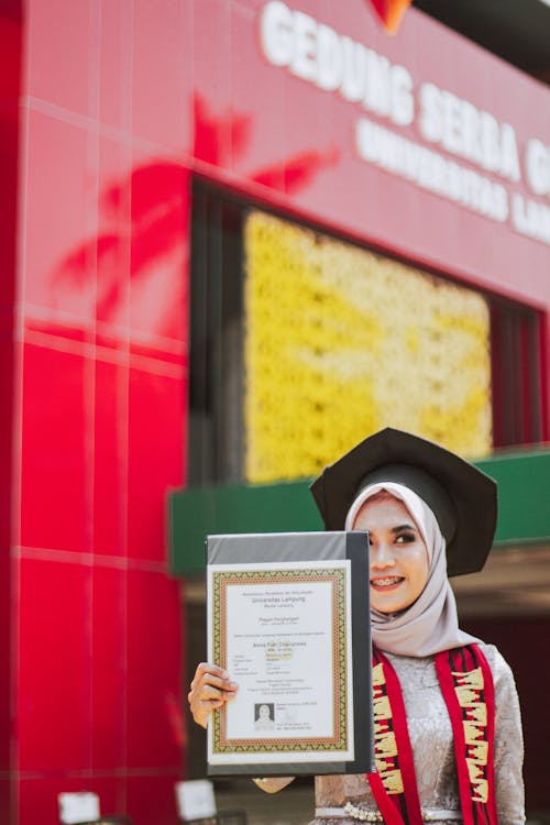 Free stock photo of campus, graduation, graduation gowns