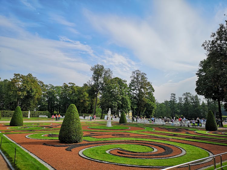 Tsarskoye Selo Garden 