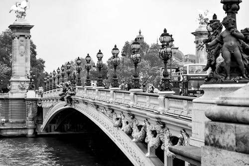 Gratis stockfoto met brug, Frankrijk, grayscale