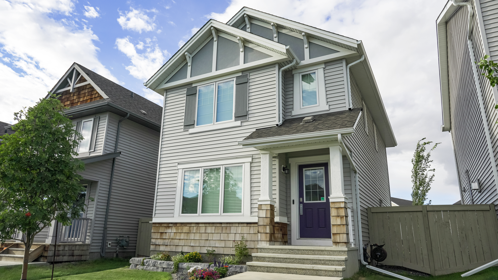 Should You Buy a New Build or Resale Home in Winnipeg?