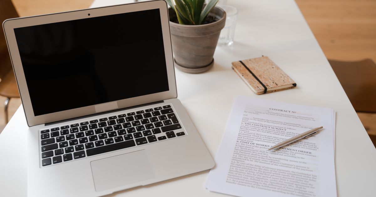 West Virginia Independent Contractor Agreement: What to Include