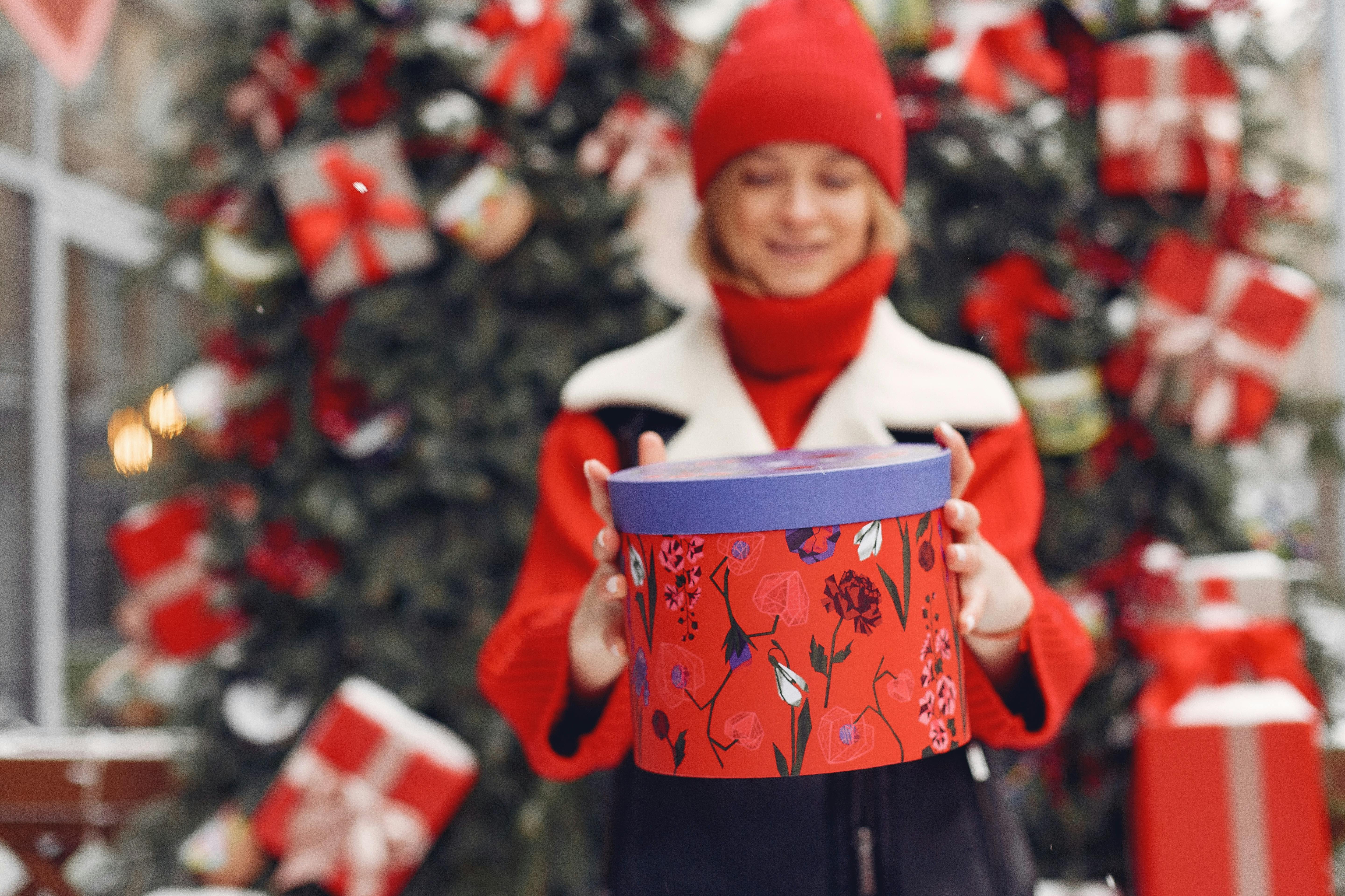 Opel Lifestyle Shop: New Christmas Collection now Available — Photo by Gustavo Fring on Pexels