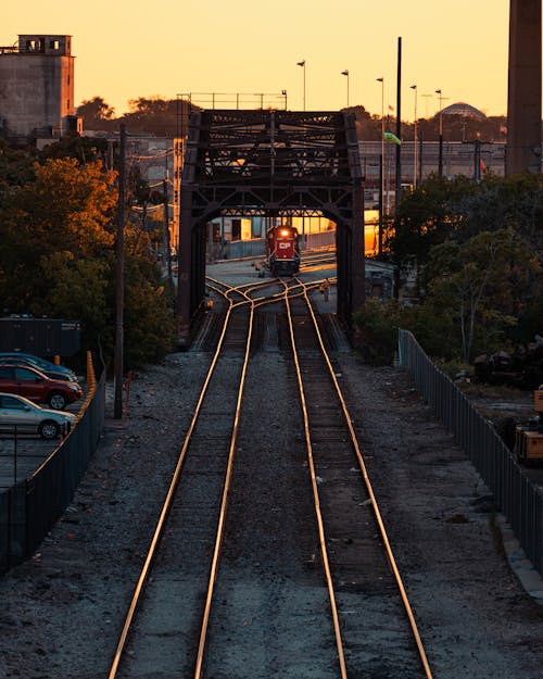 Kostenloses Stock Foto zu bahngleis, bahnhof, bahnstrecken