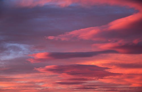 Nuages Pendant Les Heures D'or