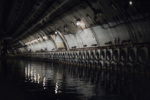 Бесплатное стоковое фото с база, вода, заброшенный