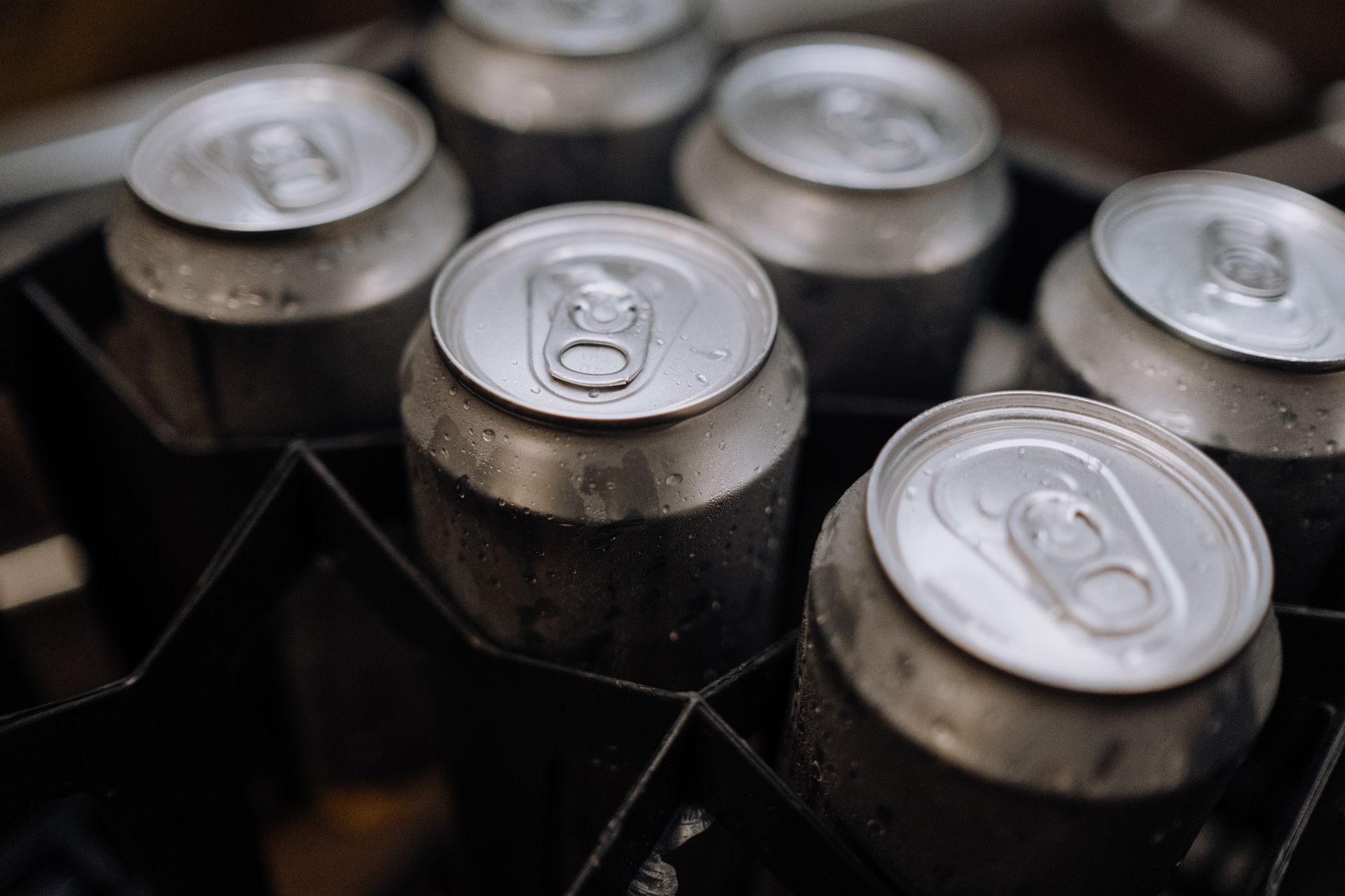 Pabst Blue Ribbon faces theft of 50,000 stolen beer cans