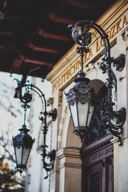 Free Old lamp Stock Photo
