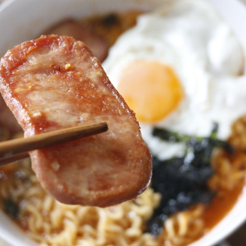 Pan-Fried Crispy Spam and Egg Sandwich