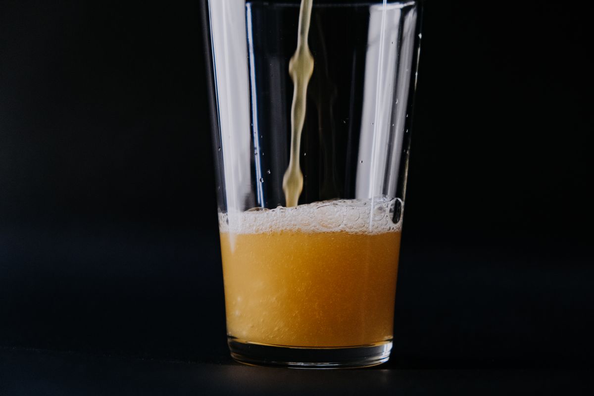 Fat washing : infuser un alcool avec du gras - Recettes incontournables : du beurre noisette au bacon fumé