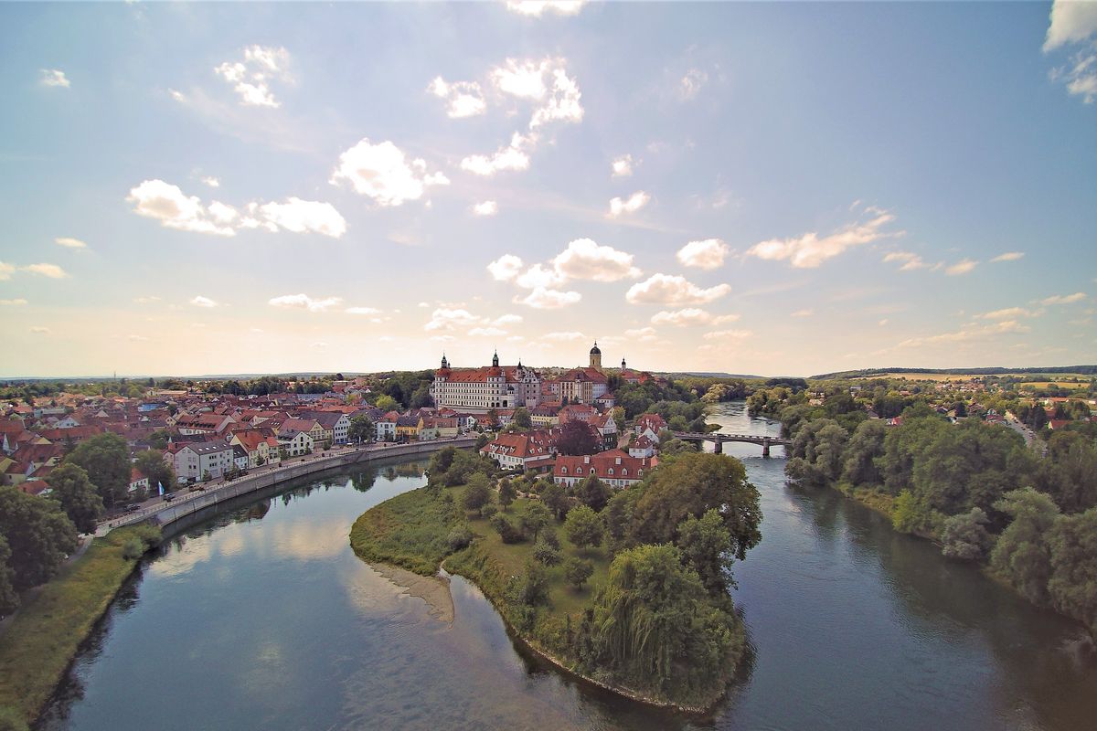 Castlecore-Wohnzimmer: 4 Schloss-Feeling-Ideen + DIY-Anleitungen — Fertiges Werk