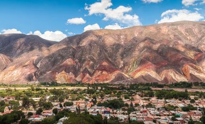 Quebrada de Humahuaca drone vue aérienne Jujuy Argentine