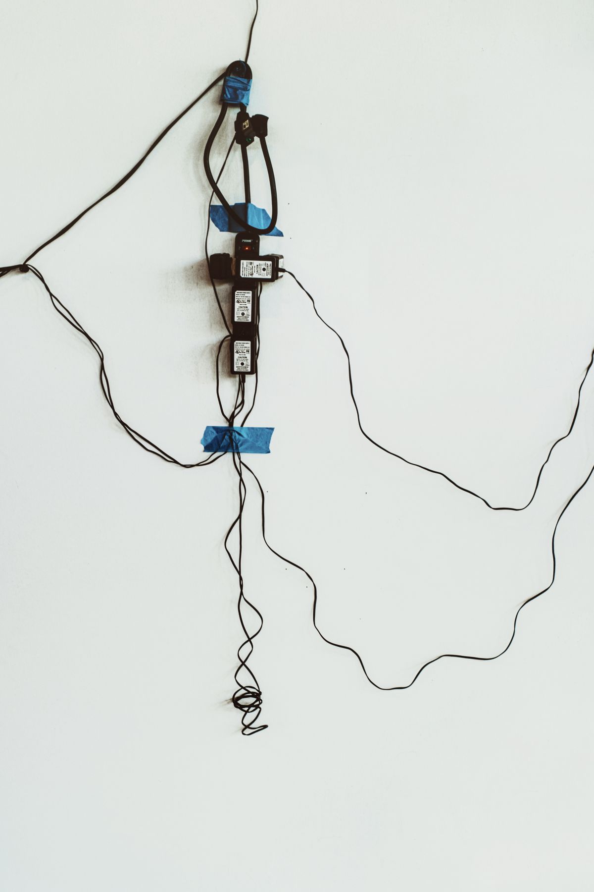 Best Cord Hider Wall Solutions for Renters