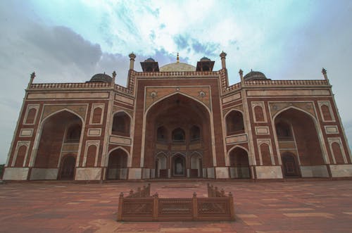 Low Angle Shot of Gateway to Taj Mahal 