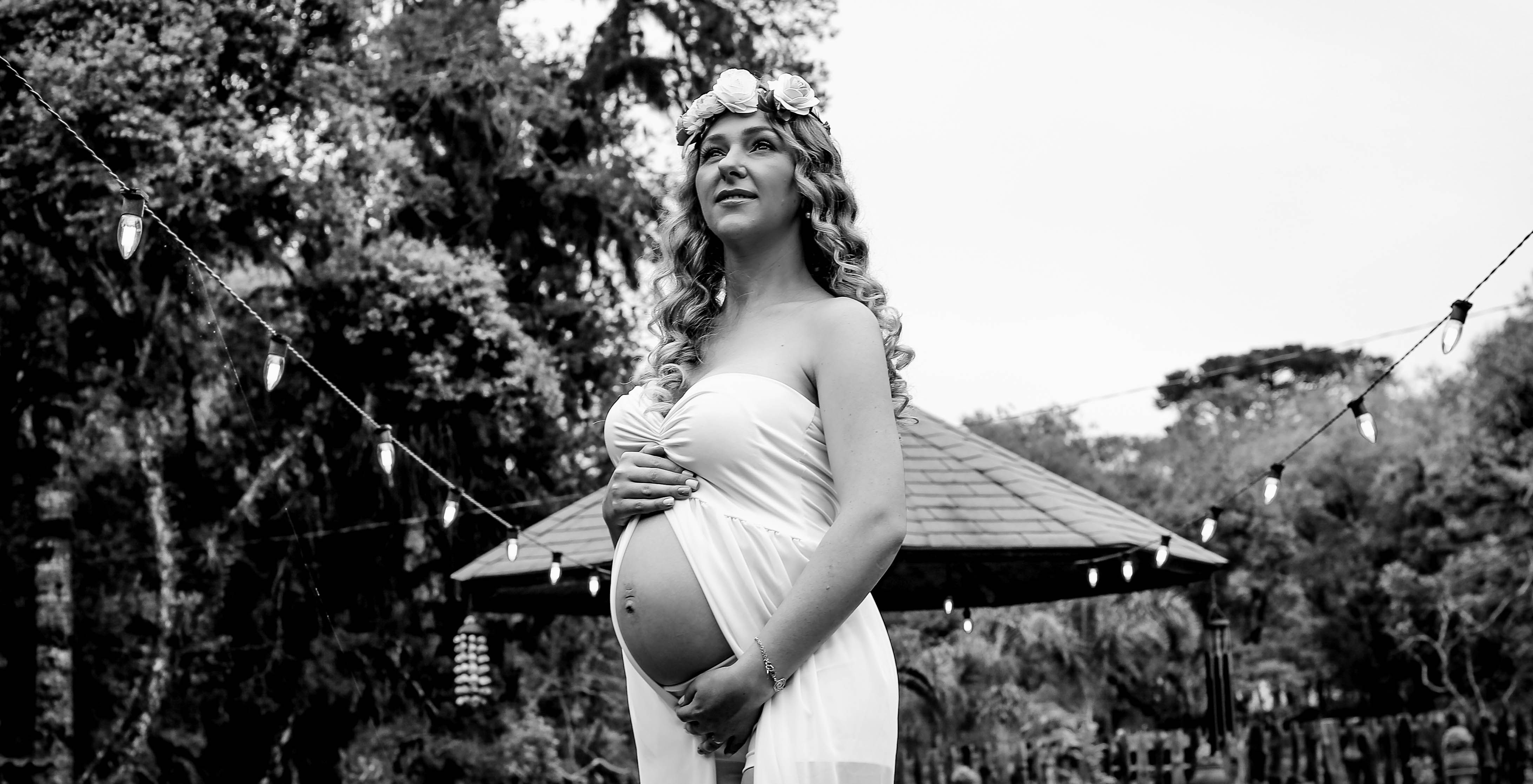 Pregnant Lady Bath