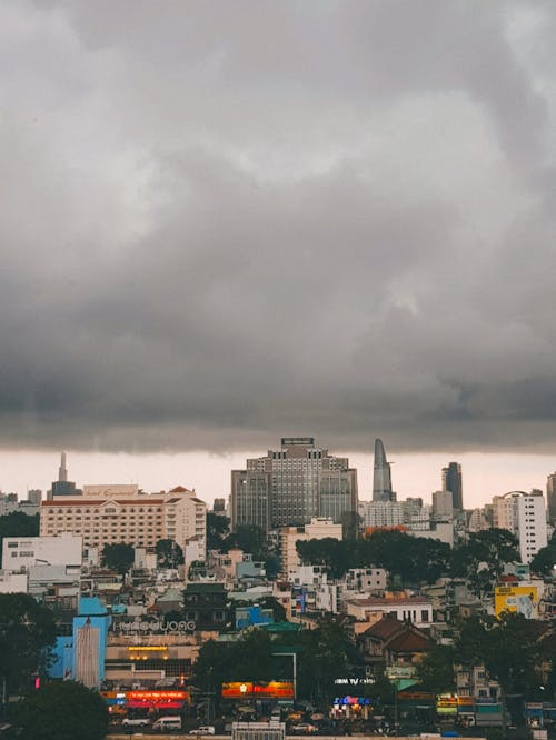 垂直拍摄, 城市, 暴風雨 的 免费素材图片