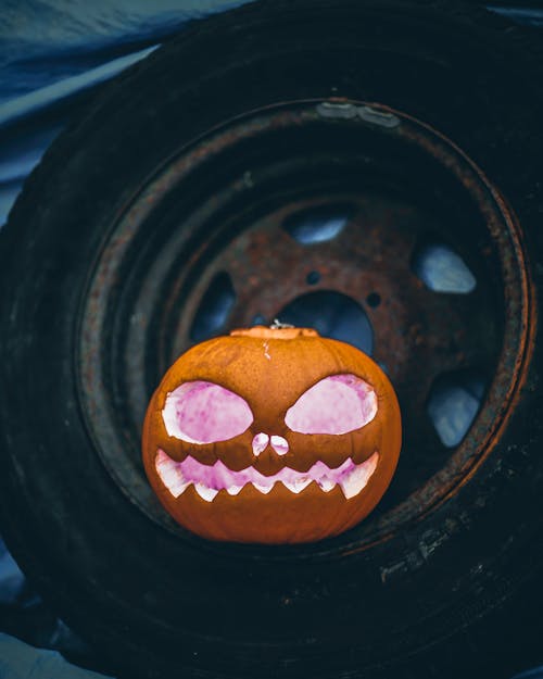 Jack O Lantern on a Tire