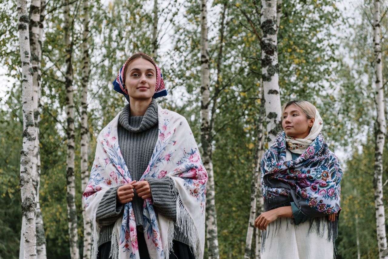 Pavlovo Posad Shawl
