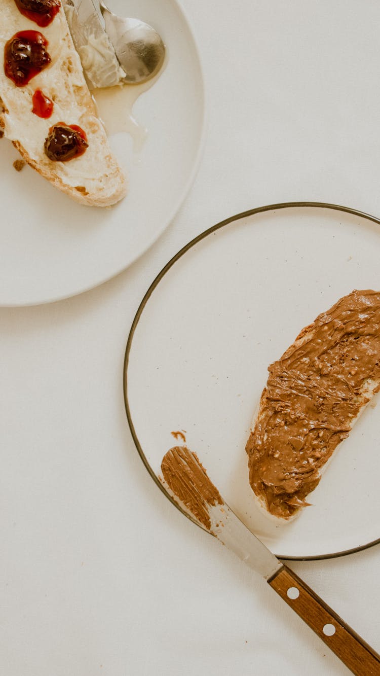 Bread With Chocolate Spread On  Ceramic Plate