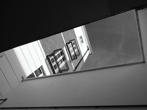 Ingyenes stockfotó ablakok, alacsony szögű felvétel, egyszínű témában