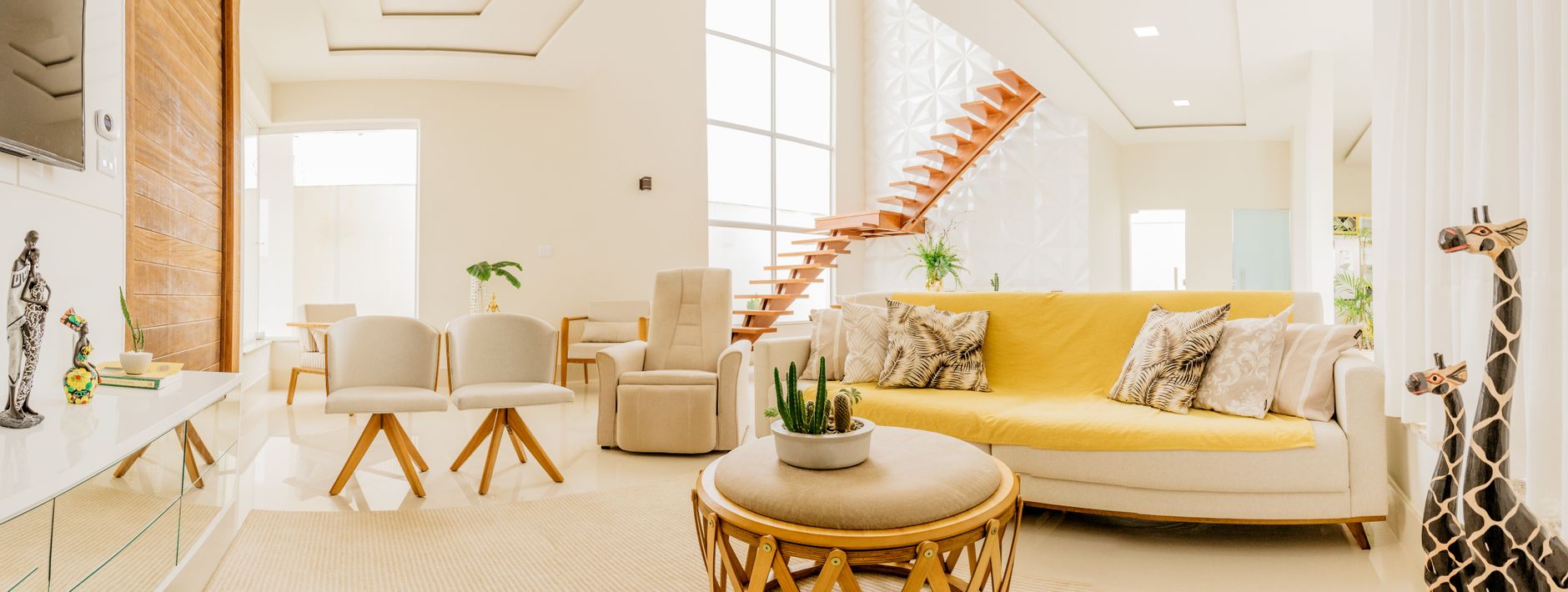 Clean bright living room — Dicas da Vovó