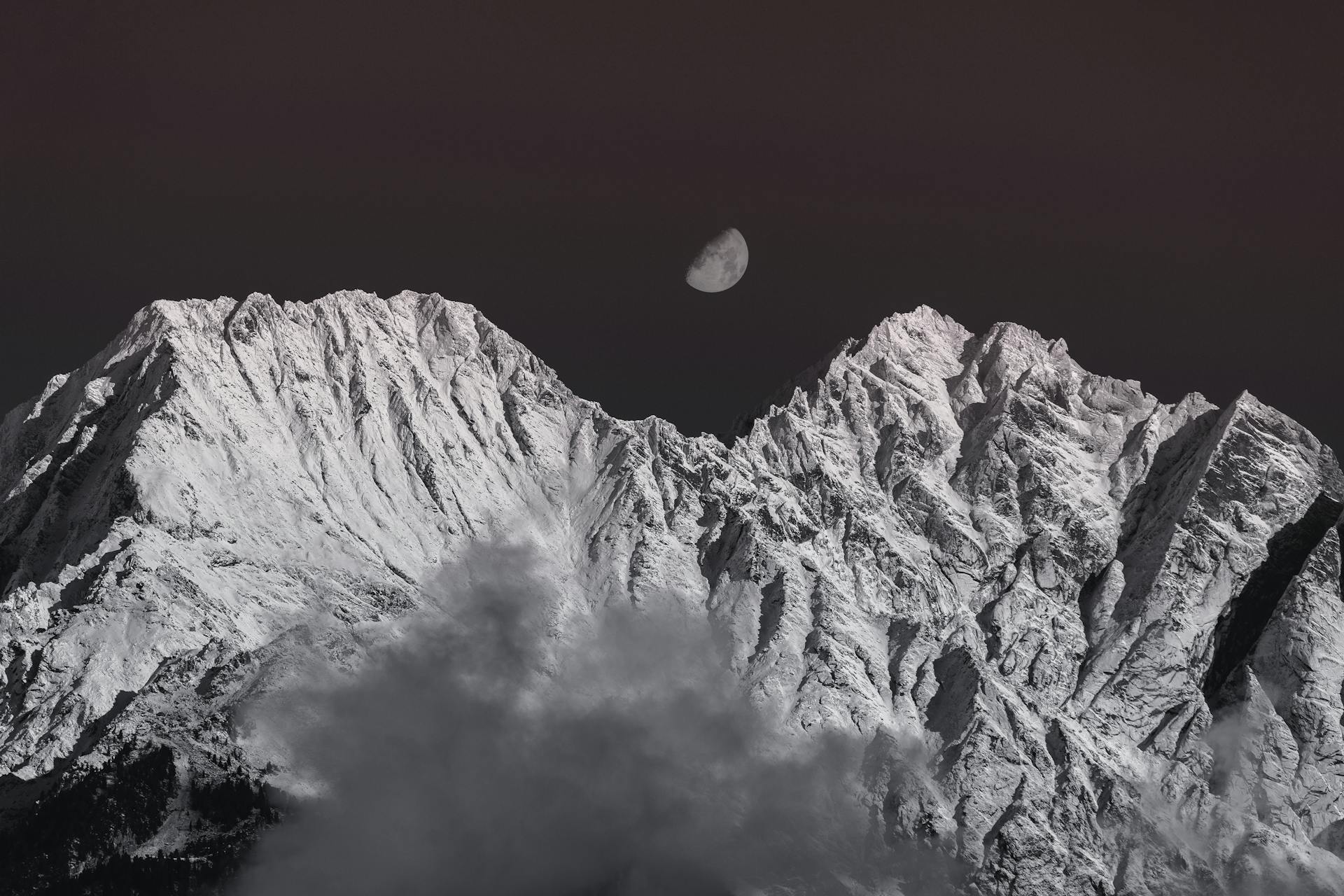 Black and White Photo of the Snowy Mountains