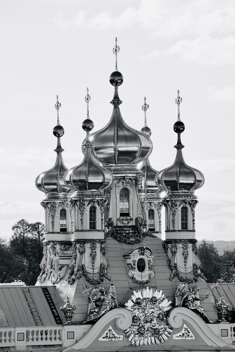 Grayscale Photo Of The Catherine Palace