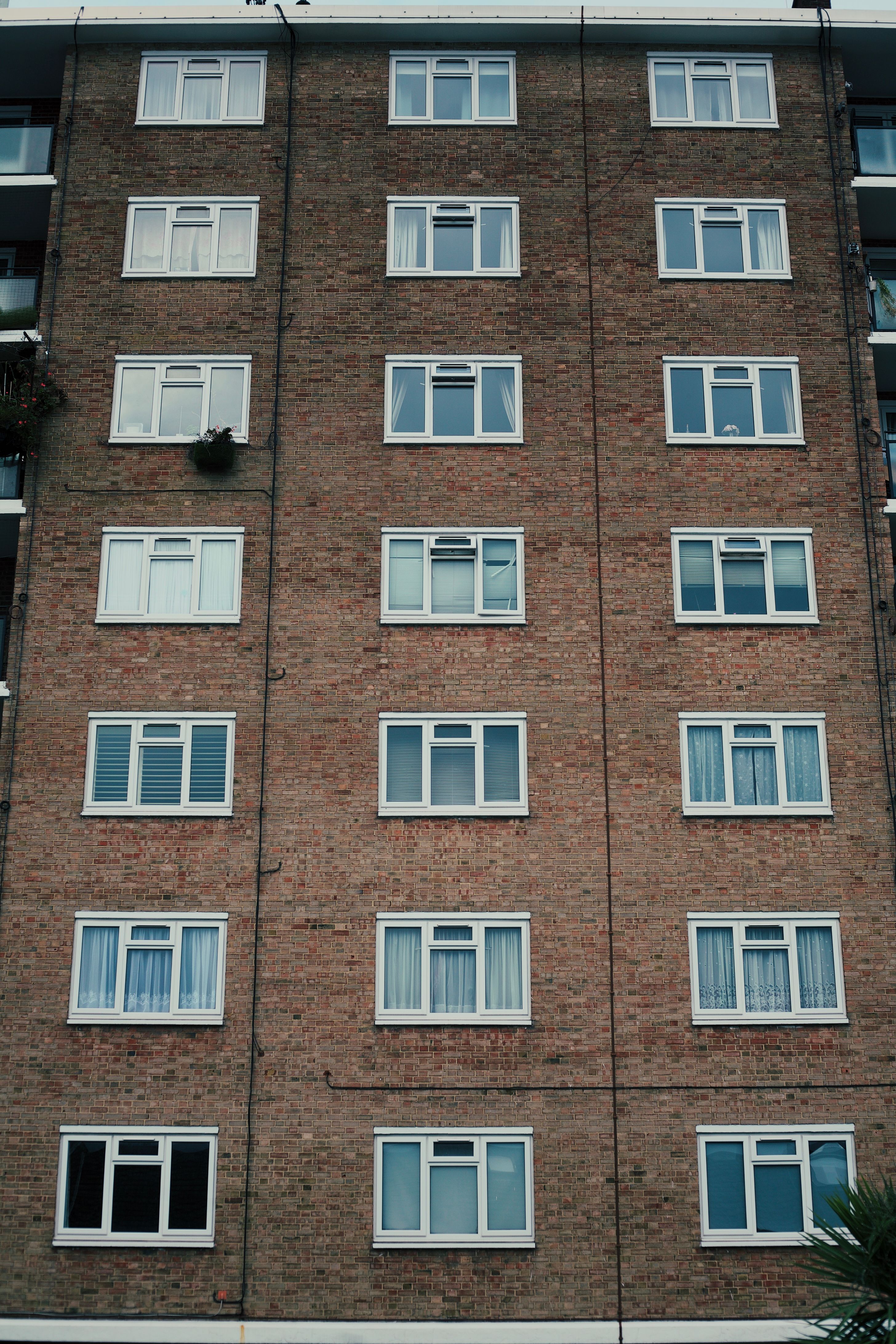 Facade of a Traditional Building · Free Stock Photo