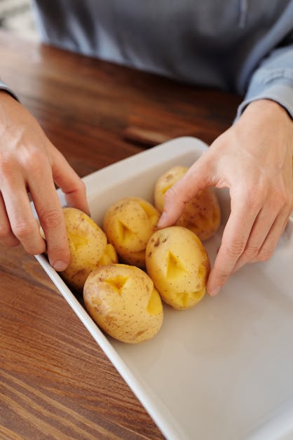 How long to bake potatoes at 400