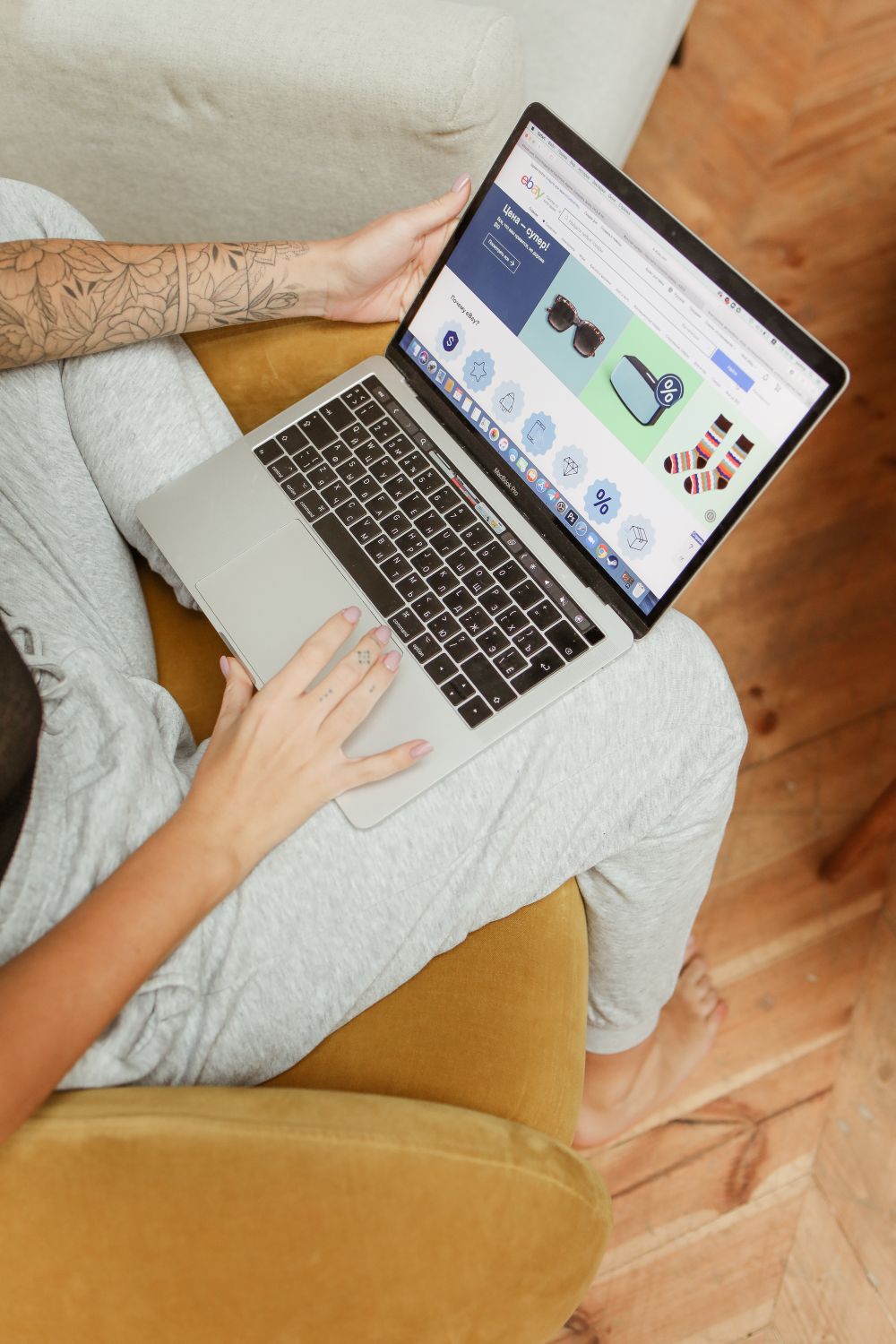 A Person Browsing the Internet · Free Stock Photo