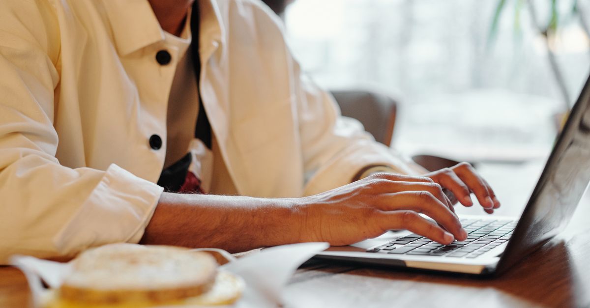 How to Find Your Unique Voice as a Blogger