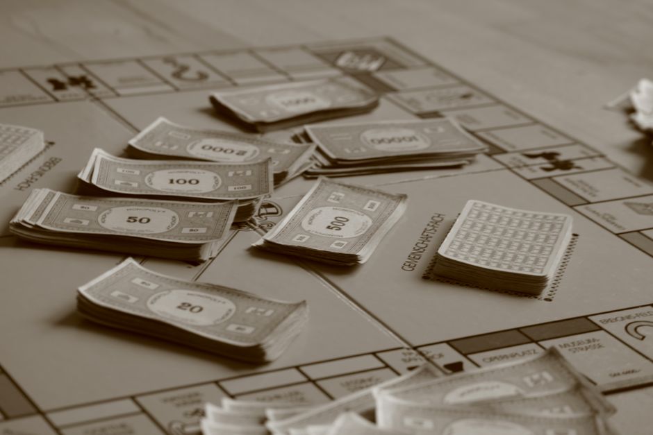Is This 1950s Investing Strategy Holding Your 2026 Portfolio Back?