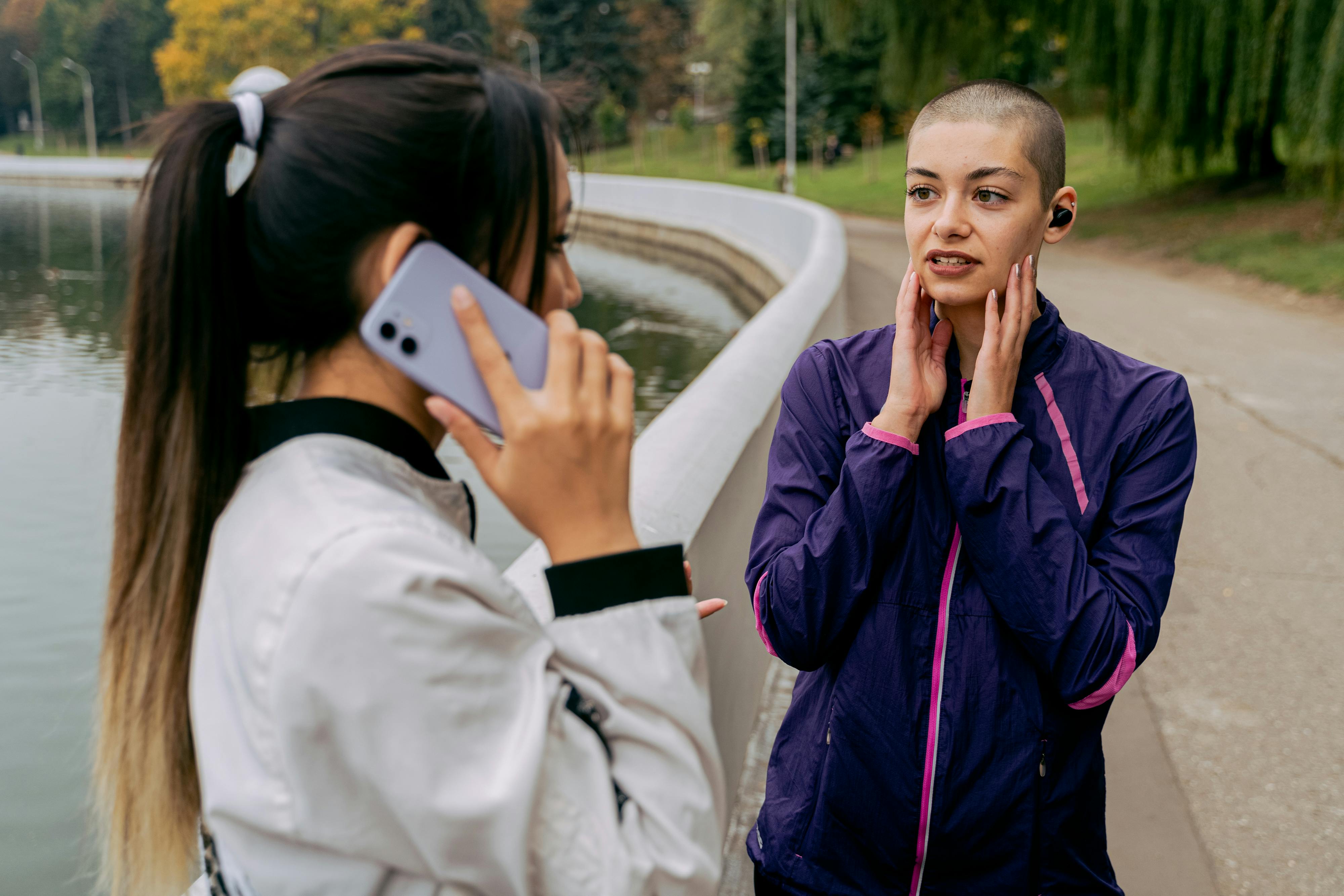 Безкоштовне стокове фото на тему «активний знос, біг, взаємодія» стокове фото