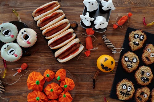 Vielzahl Von Halloween Essen Auf Dem Tisch