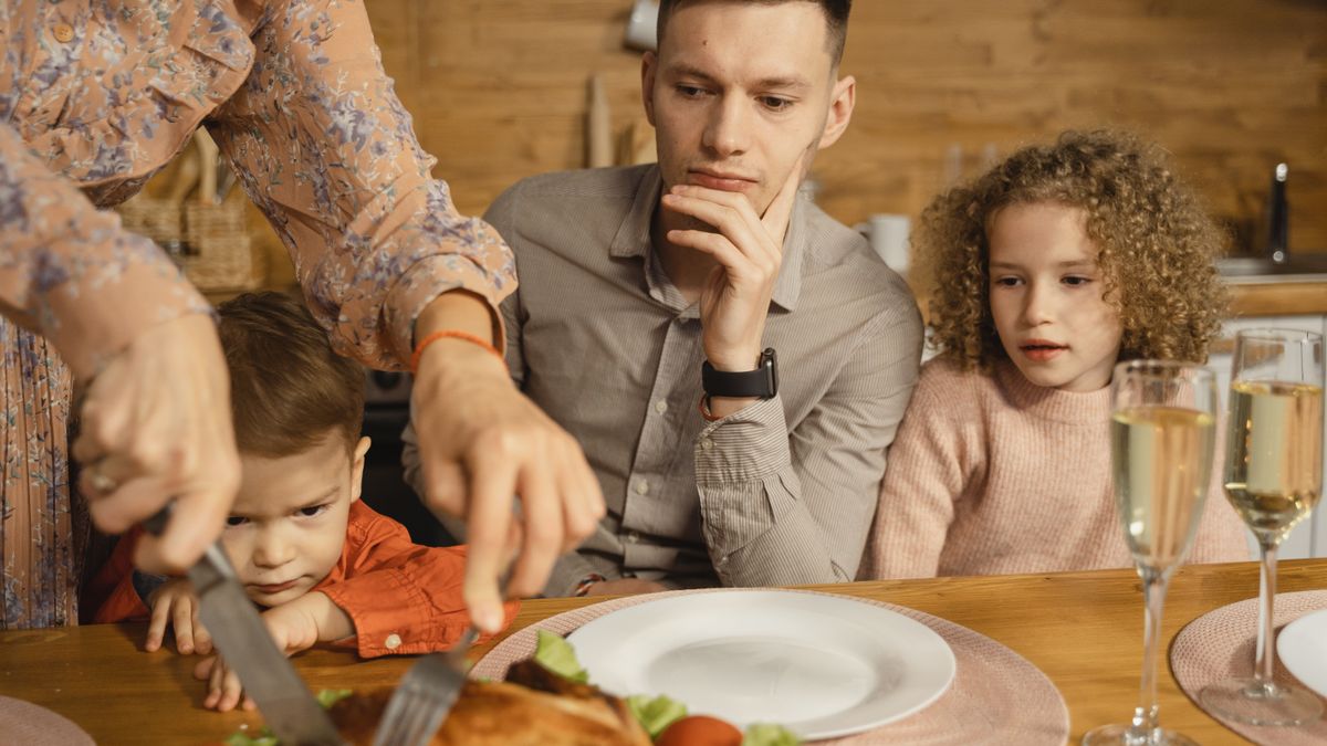 Free Thanksgiving Meals for Students: How to Check Campus and Community Events