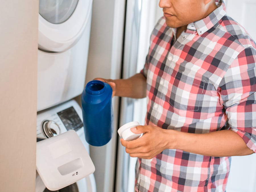 Should I wash cucumbers before putting in fridge?