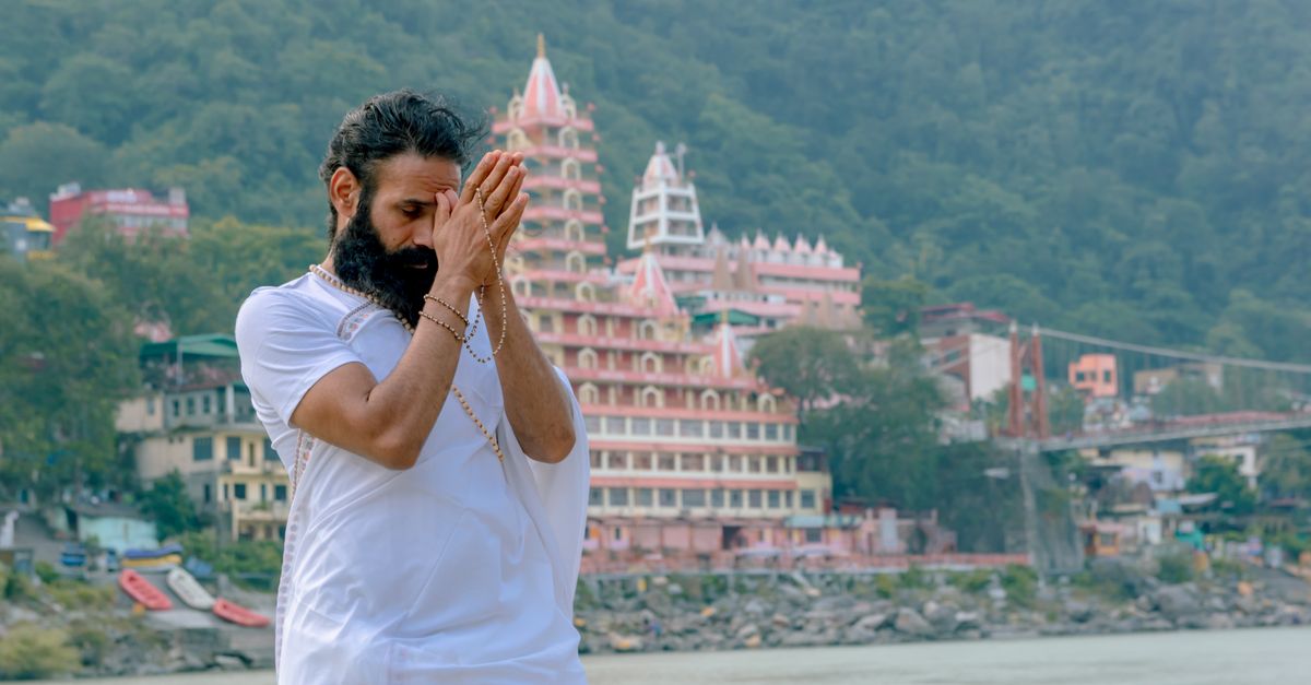 Ravi Shankar Initiates Wellness Hub in Andhra Pradesh's Prakasam