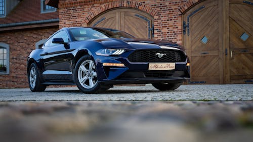 Darmowe zdjęcie z galerii z auto, czarny samochód, ford mustang