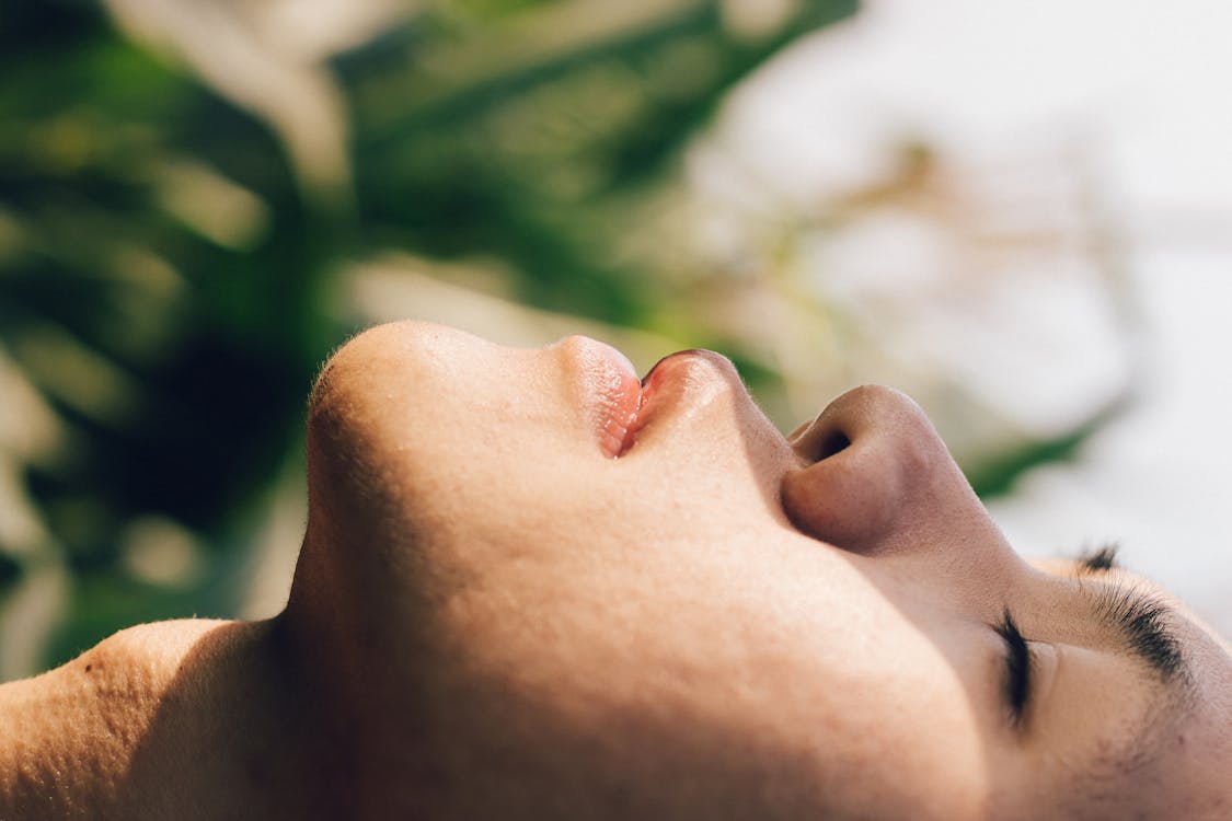 Free Close-Up Photograph of the Side of a Man's Face Stock Photo