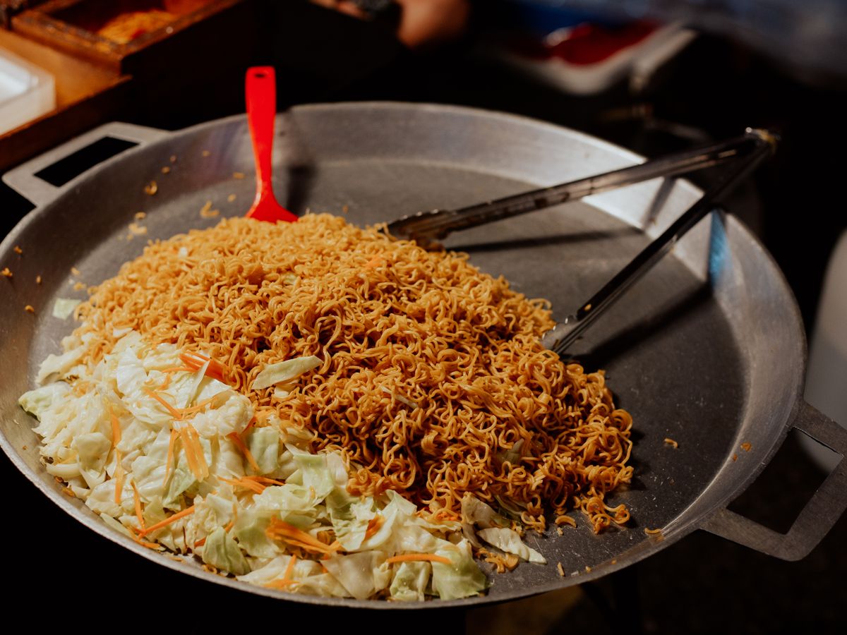 Paneer Schezwan Noodles