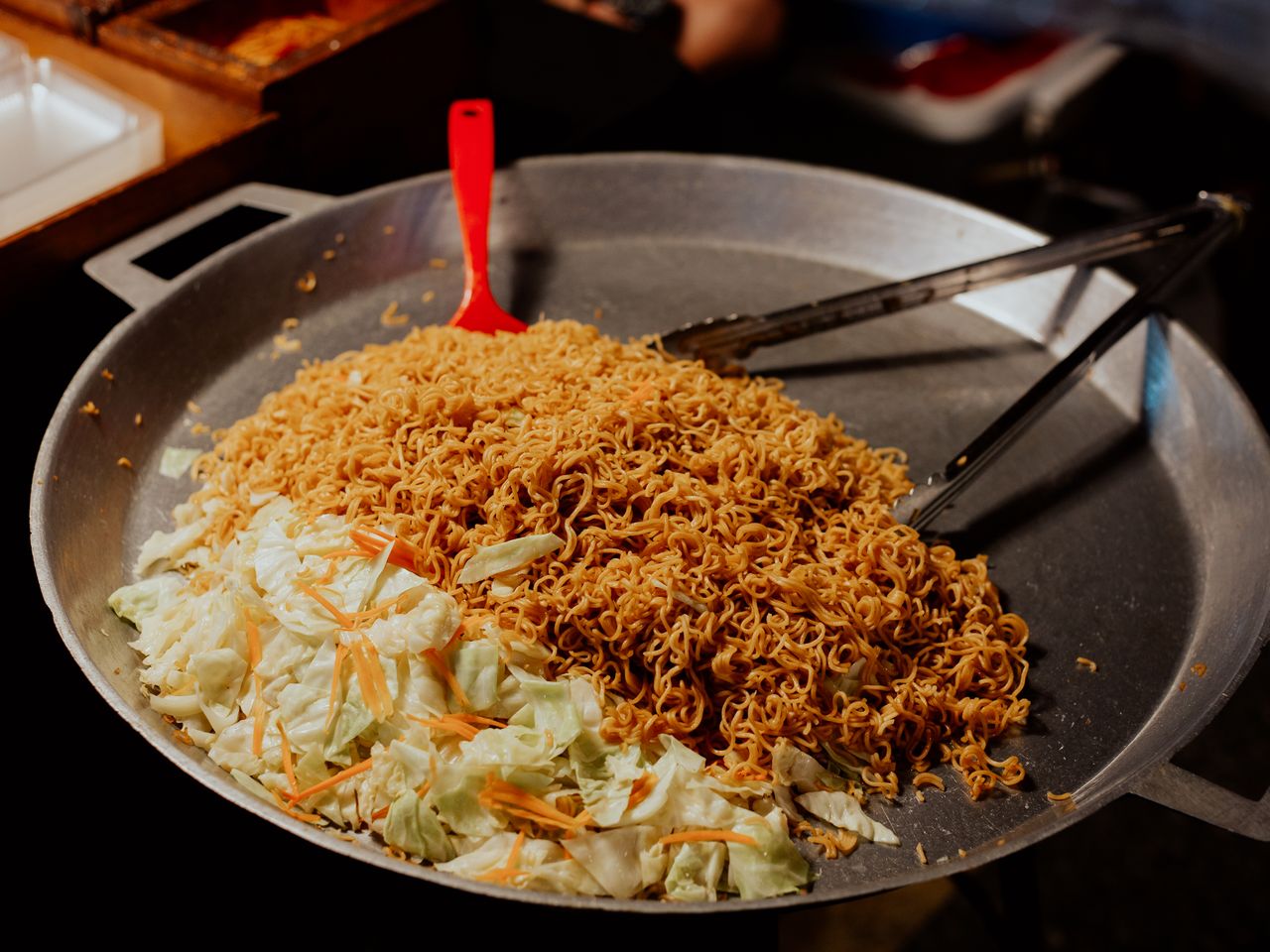 Chicken Schezwan Noodles