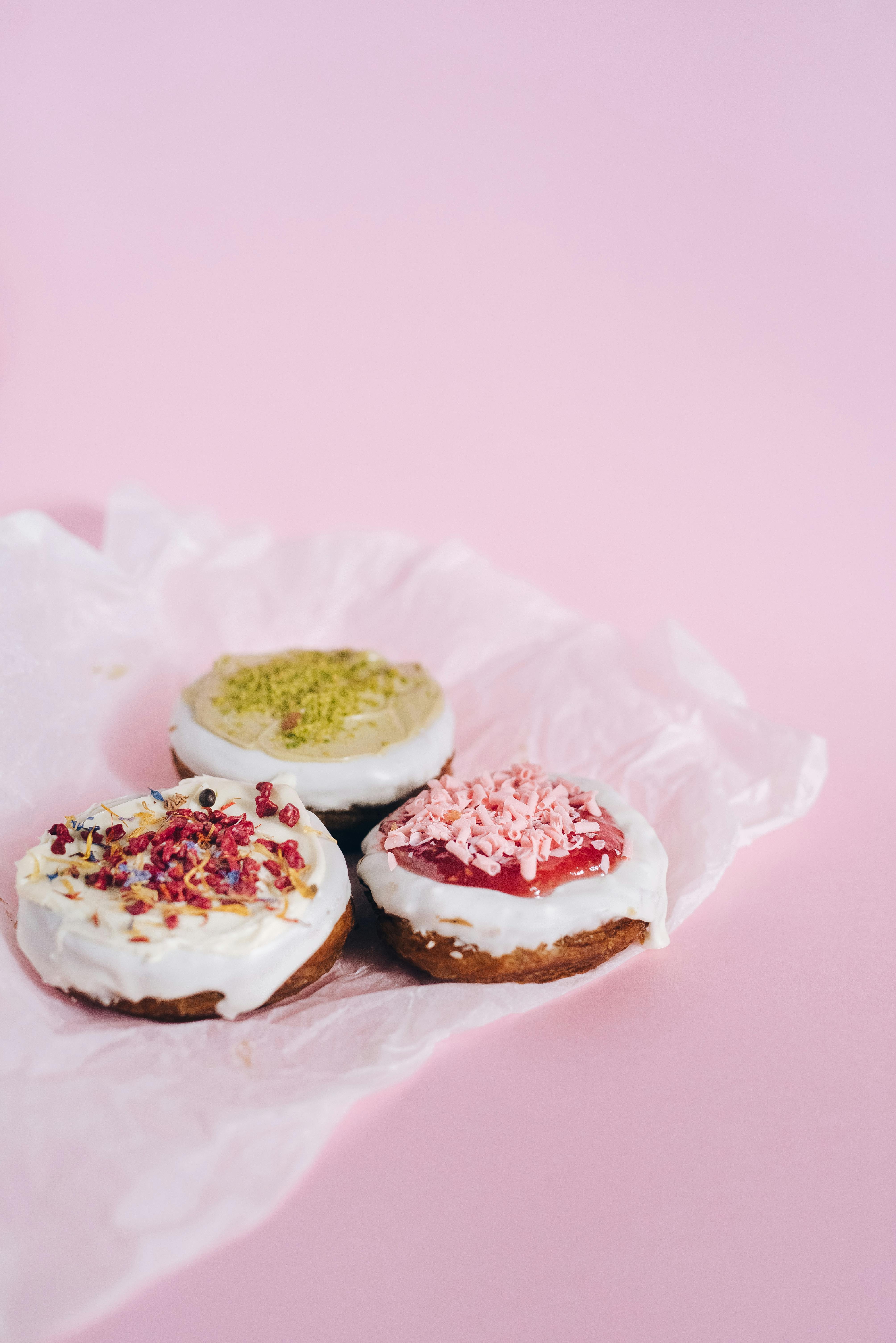 Cupcakes with Sprinkles · Free Stock Photo