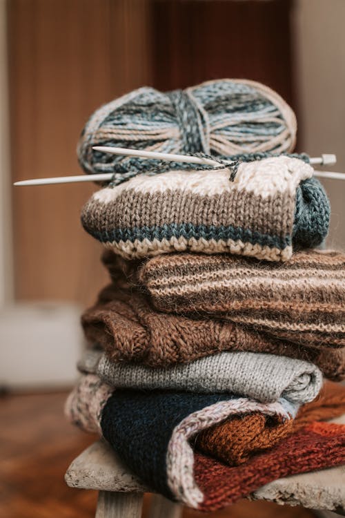 Photos gratuites de artisanal, coton, des aiguilles à tricoter