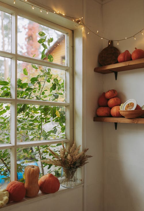 Brown Wooden Wall Mounted Rack With Fruits