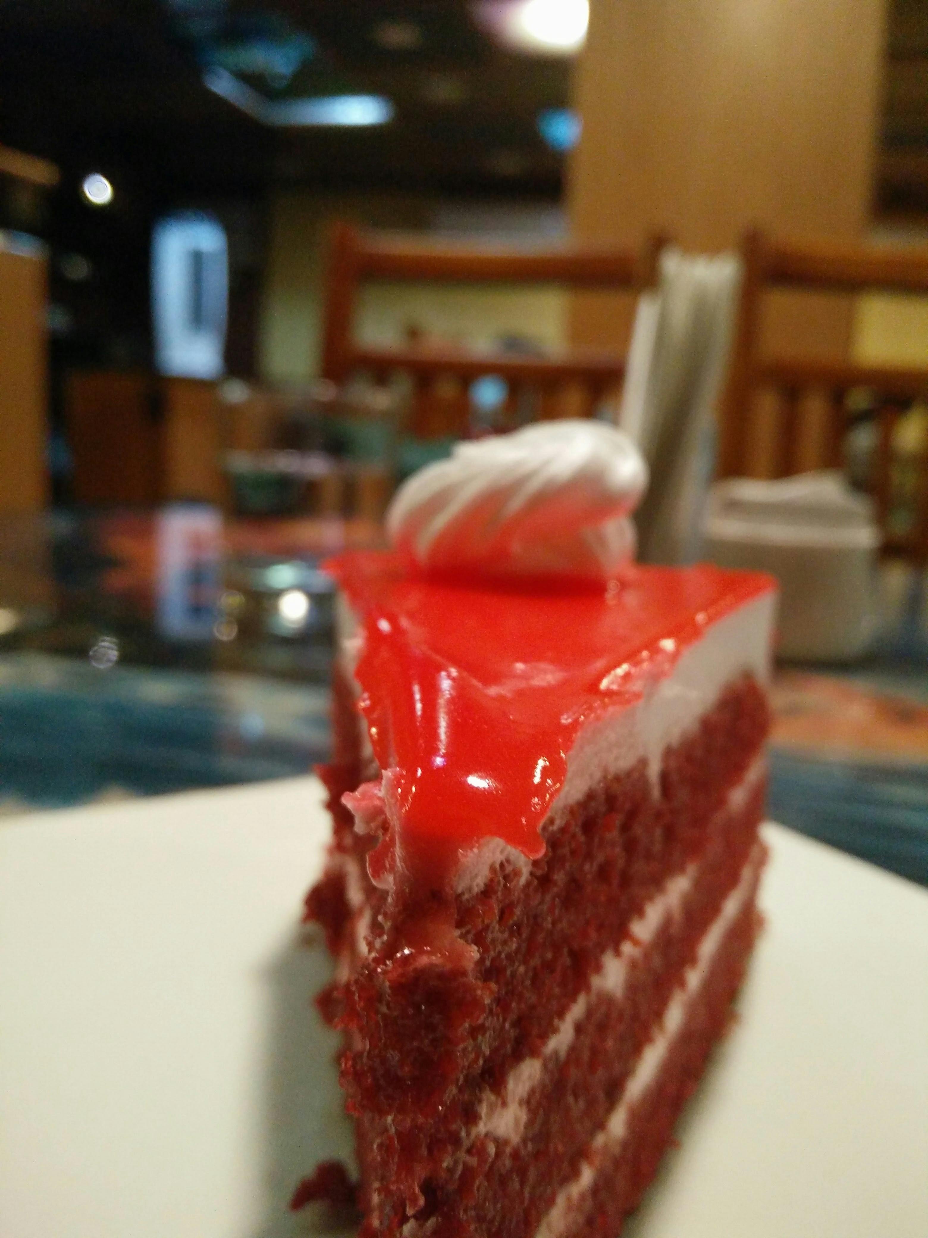 ケーキ 赤いベルベット 飲食店の無料の写真素材 ケーキ 赤いベルベット 飲食店の無料の写真素材