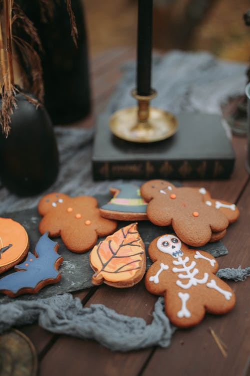 Foto profissional grátis de alimento, biscoitos, biscoitos do dia das bruxas