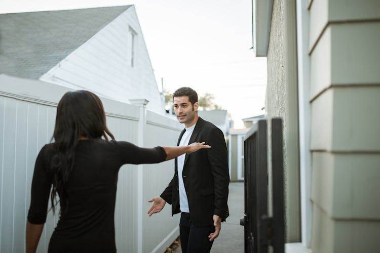 Man In Black Long Sleeve Shirt And Woman In Black Long Sleeve Shirt